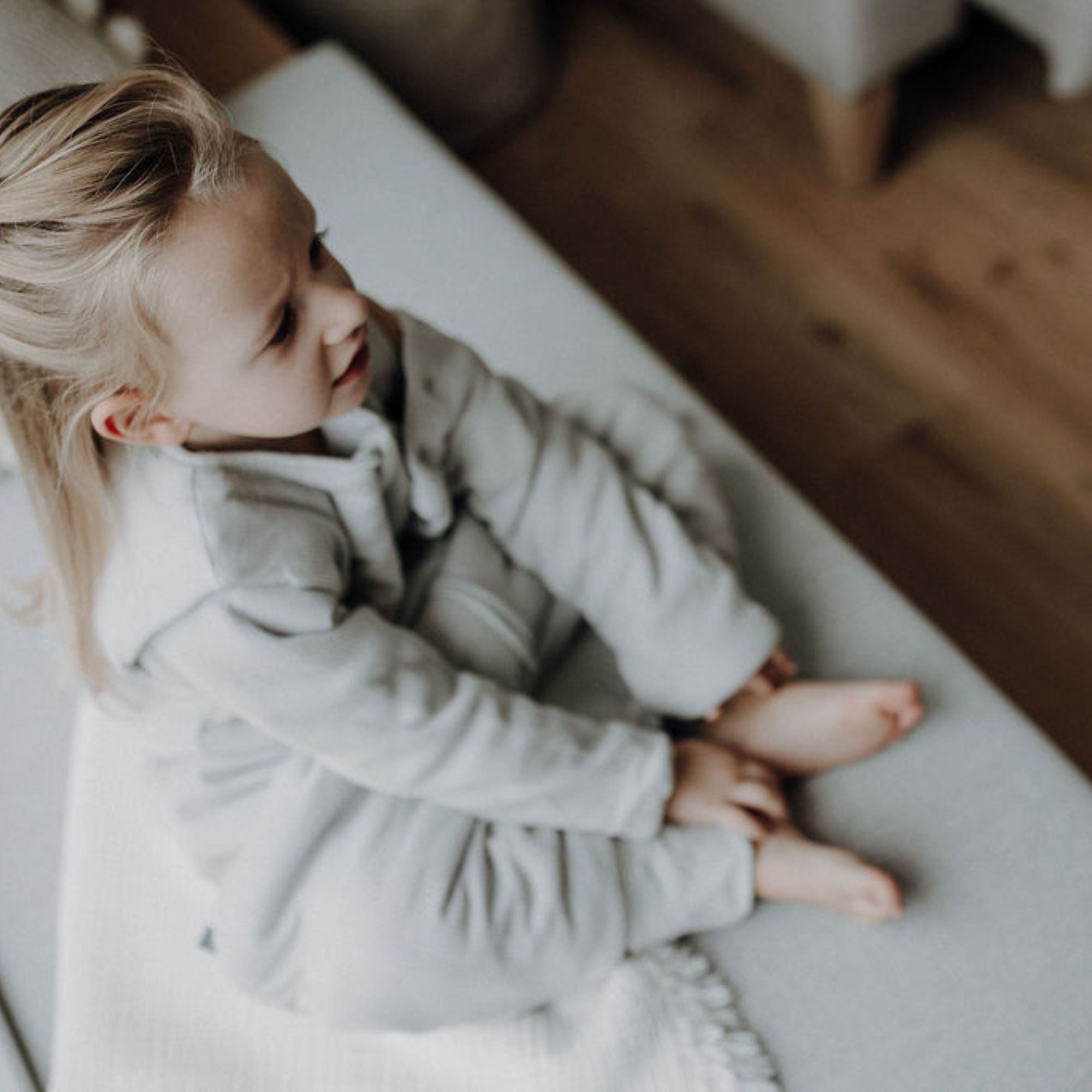 Slaapzak met voetjes en mouwen 3.5 TOG | Essential Grijs