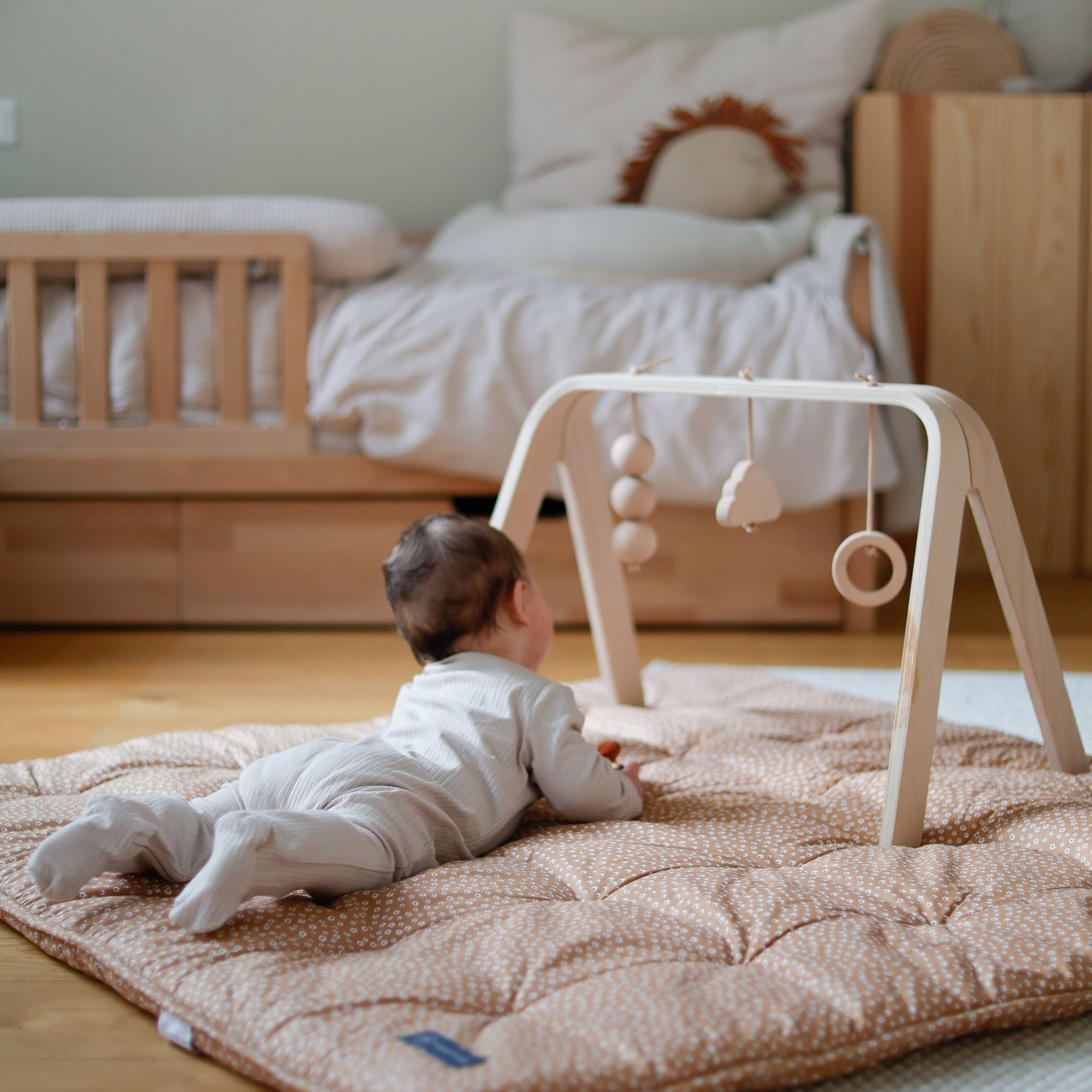 Speelkleed | Bloemen Caramel