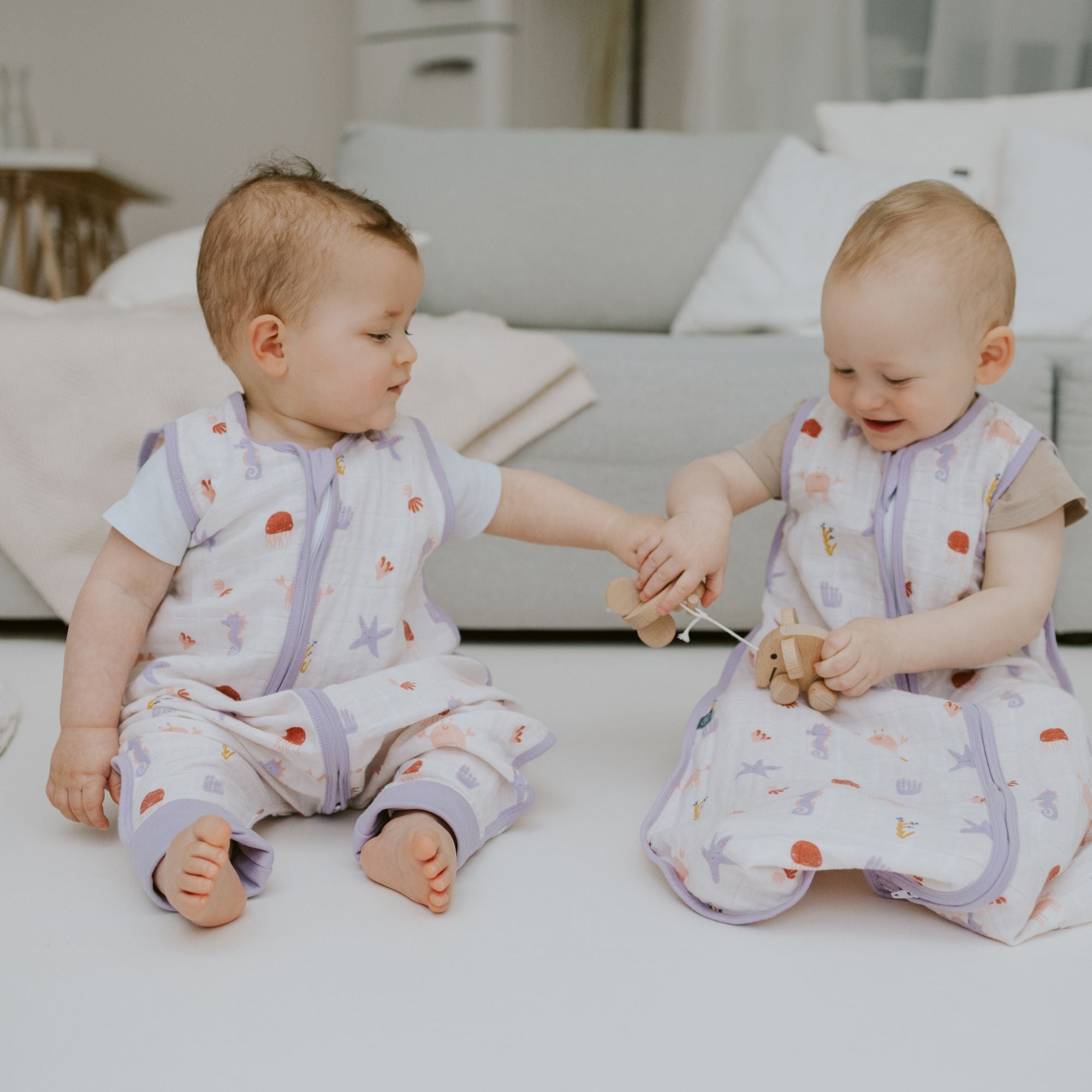 Mousseline slaapzak met voetjes 0.5 TOG | Community Design Onder Water