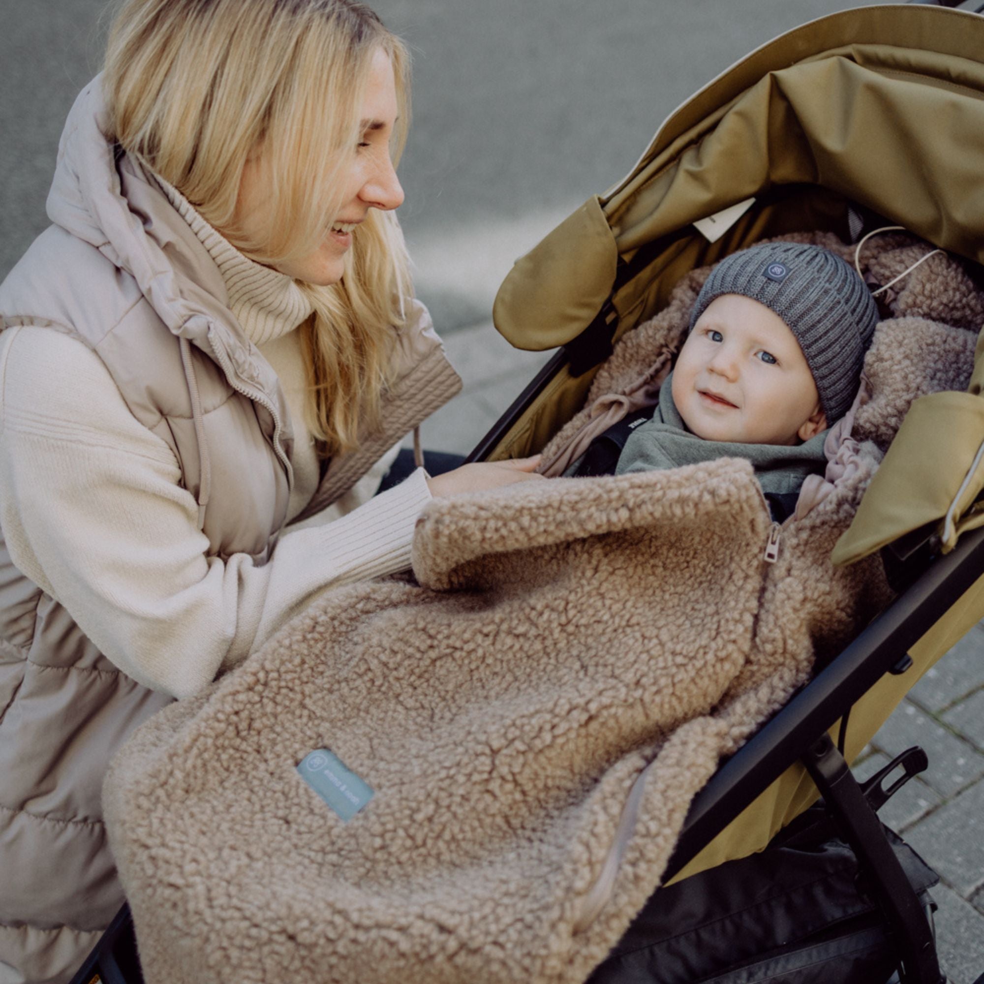 Merinowollen teddy voetenzak | Essential Taupe