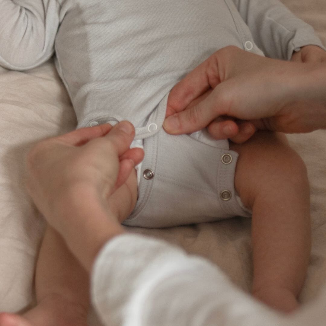 Wol/zijde wikkelromper met lange mouwen | Essential Grijs