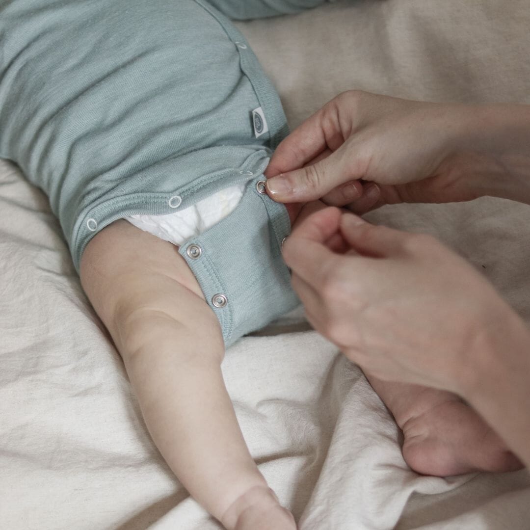 Wol/zijde wikkelromper met lange mouwen | Essential Mint